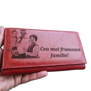 Portofel Personalizat 'Cea mai frumoasa familie' Portofel Personalizat 'Cea mai frumoasa familie'