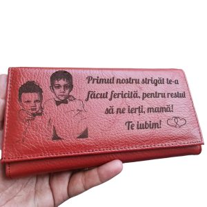 Portofel Personalizat 'Primul nostru strigat' Portofel Personalizat 'Primul nostru strigat'