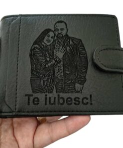 portofel personalizat negru cu capsa TE IUBESC!!!