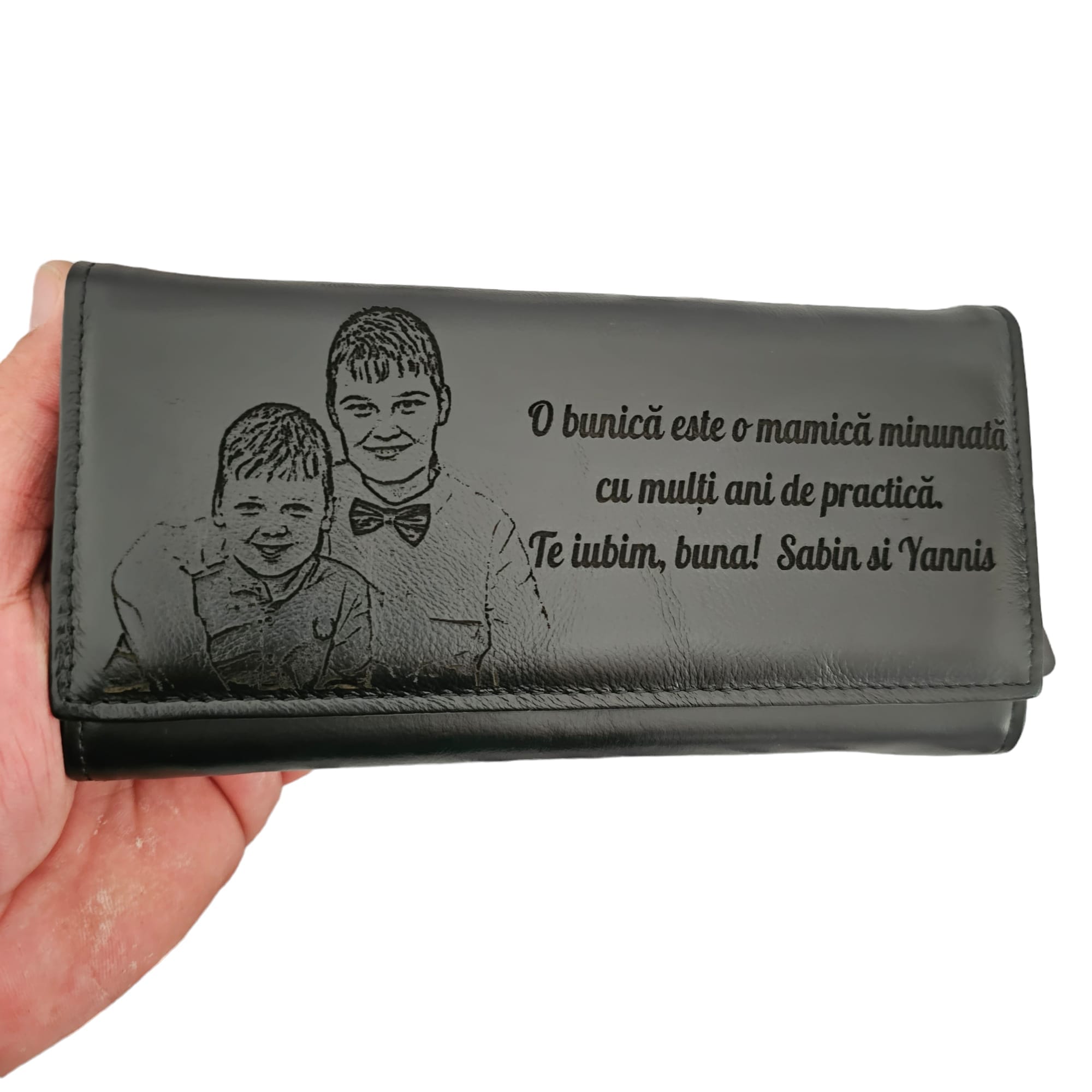 portofel dama negru piele naturala O bunica este o mamica
