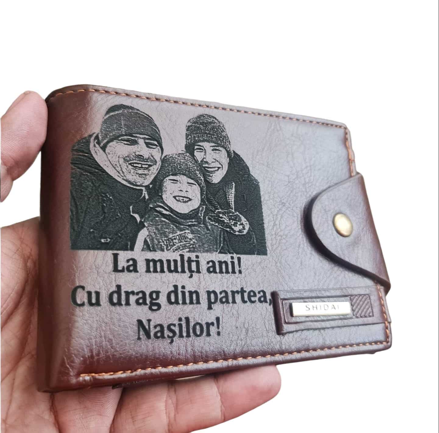 Portofel Personalizat 'Cu drag din partea Nasilor', barbati, piele , cu capsa, maro