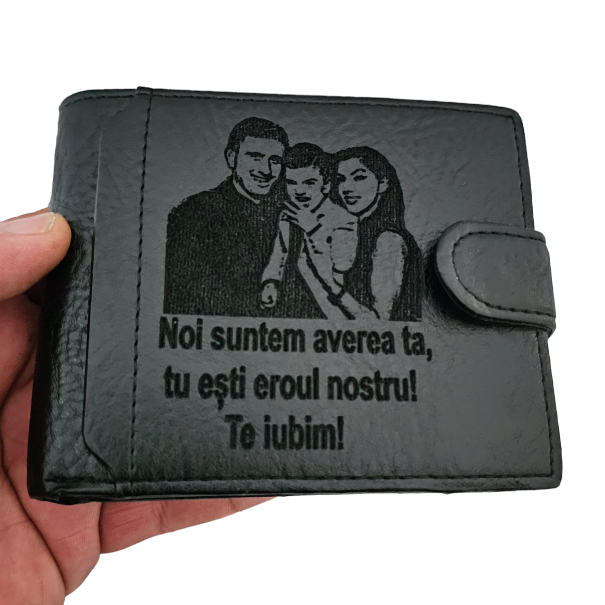 Portofel personalizat cu poza si text negru cu capsa Noi suntem averea ta