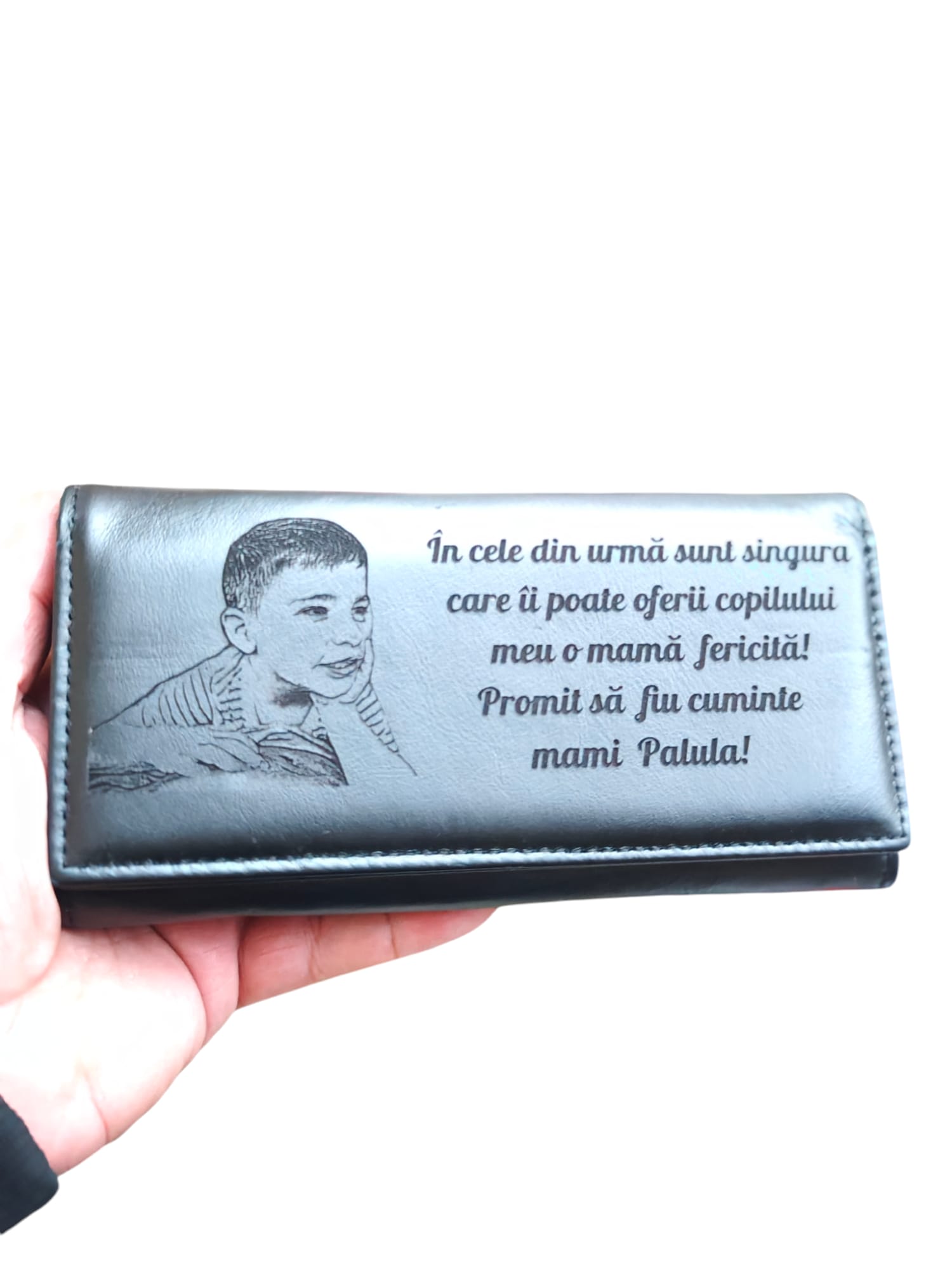 portofel negru dama in cele din urma